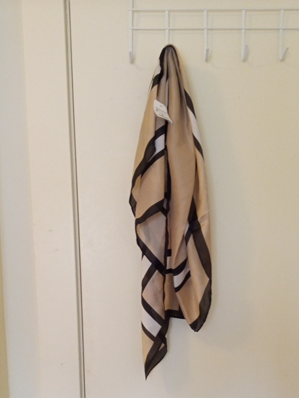 Brand New STRADIVARIUS Striped Scarf